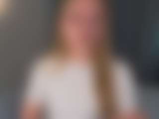 ConnieeHolt's Live Sex Cam Show