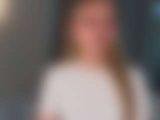 ConnieeHolt's Live Sex Cam Show