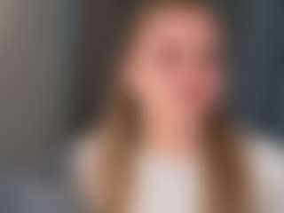ConnieeHolt's Live Sex Cam Show