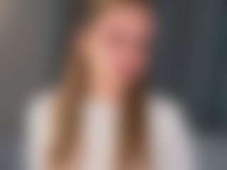 ConnieeHolt's Live Sex Cam Show
