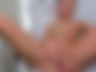 daisy-luv's Live Sex Cam Show