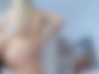 Live cam show with daisy-luv - Full Nudity on StripNow