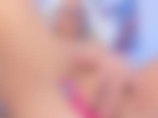 Live cam show with daisy-luv - Blue Eyes on Fit Hotties
