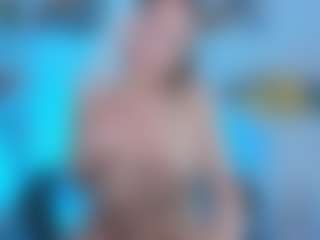 Live cam show with daisy-luv - Petite on milfzrlive.com