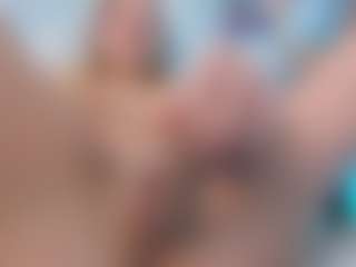 Live cam show with daisy-luv - White on Camsoda