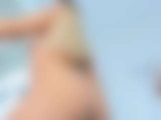 Live cam show with daisy-luv - Bedroom on Streamer API