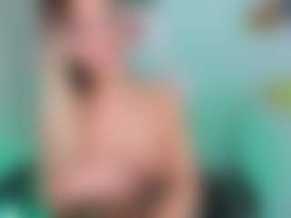 Live cam show with daisy-luv - Teen (18+) on Dolls Live
