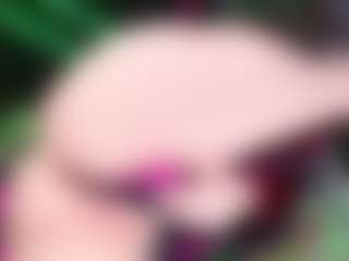 Live cam show with DollyRoses - Amateur Brown Hair on TeamSkeetLive