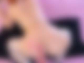 Live cam show with DollyRoses - Petite Teen (18+) on camwithhim.com