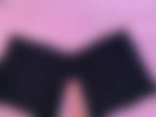 Live cam show with DollyRoses - Small Tits on Hubzter Live