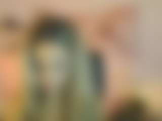 Live cam show with JadeDavin - Fingering on Dolls Live