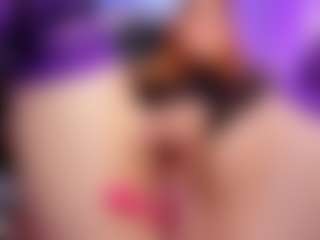 Live cam show with JadeLux - New Blowjob on TeamSkeetLive