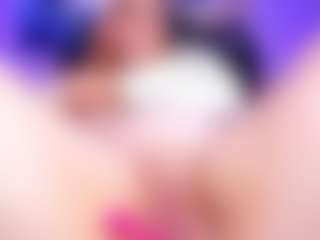 Live cam show with JadeLux - Shaved Pussy on hotwifechat.live
