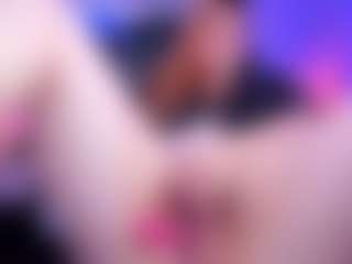 Live cam show with JadeLux - Grandes Tetas on Camsoda