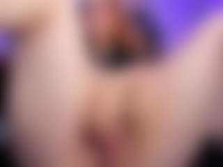 Live cam show with JadeLux - Blonde Hair Curvy on Camsoda