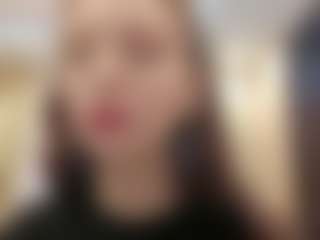 Mia's Live Sex Cam Show