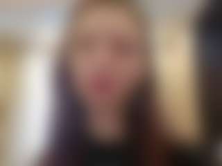Mia's Live Sex Cam Show