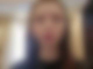 Mia's Live Sex Cam Show