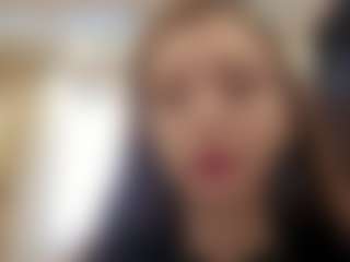 Mia's Live Sex Cam Show