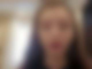 Mia's Live Sex Cam Show