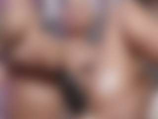 Live cam show with LeidyNova - Fucking on fapnchat