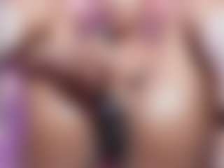 Live cam show with LeidyNova - Period on iamadamtest123.com