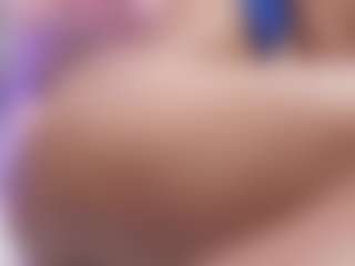 Live cam show with LeidyNova - Lactation on googirlz