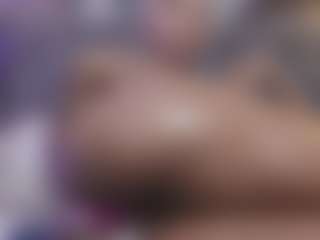 Live cam show with LeidyNova - Blonde Hair on luckytryst.com
