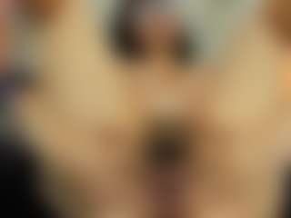 Lilly-Greco's Live Sex Cam Show