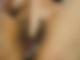Lilly-Greco's Live Sex Cam Show