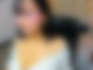Live cam show with Lilly-Greco - Blowjob on Camming Site