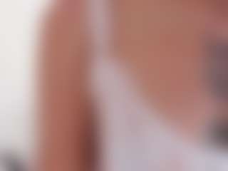 Live cam show with Mary-Willer - Red Hair Squirt on Dare Cams