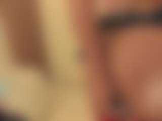 Live cam show with SamanthaAura - Red Hair on Fling VIP Chat