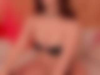 Live cam show with SamyReyes - Body Massage on live18s.com