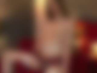Live cam show with Scarlettnora - New Shaved Pussy on Dolls Live