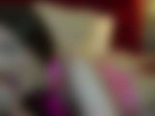 Live cam show with Scarlettnora - New Shaved Pussy on Uber Horny