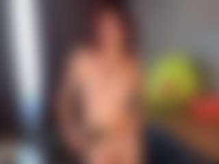 AletaTestani's Live Sex Cam Show