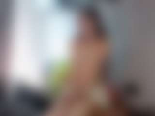Live cam show with AletaTestani - New Sexwebcam on CamwithHer