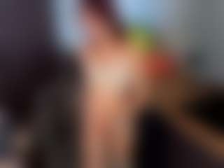 AletaTestani's Live Sex Cam Show
