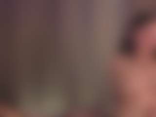 Show in cam erotica live di AletaTestani