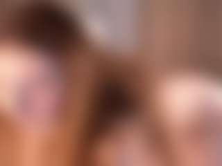 Live cam show with AletaTestani - Small Tits on Hubzter Live
