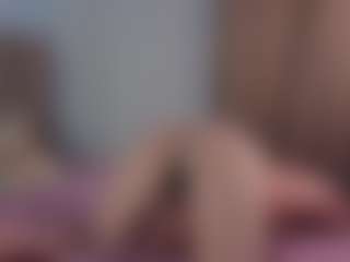 AletaTestani's Live Sex Cam Show