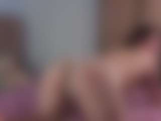 AletaTestani's Live Sex Cam Show