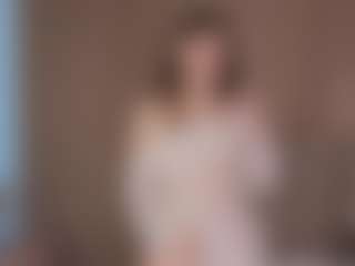 AletaTestani's Live Sex Cam Show