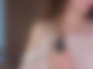 AletaTestani's Live Sex Cam Show
