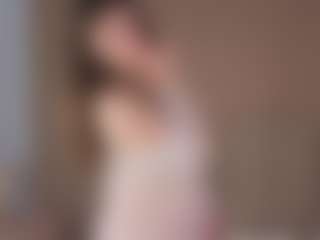 AletaTestani's Live Sex Cam Show