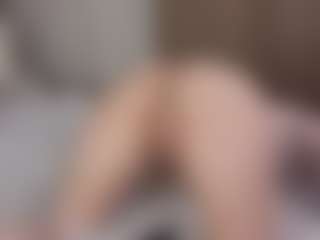 AletaTestani's Live Sex Cam Show