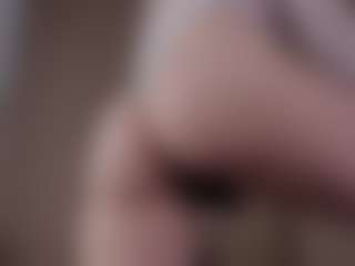 AletaTestani's Live Sex Cam Show