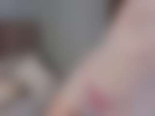 AletaTestani's Live Sex Cam Show