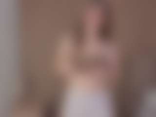 Live cam show with AletaTestani - Brown Hair on Camsoda